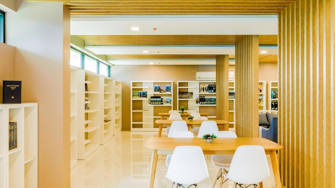 The Star Hill Condo Luxury Suites Чиангмай Экстерьер фото
