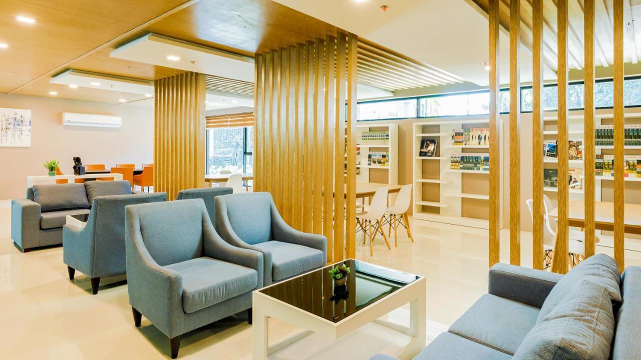 The Star Hill Condo Luxury Suites Чиангмай Экстерьер фото