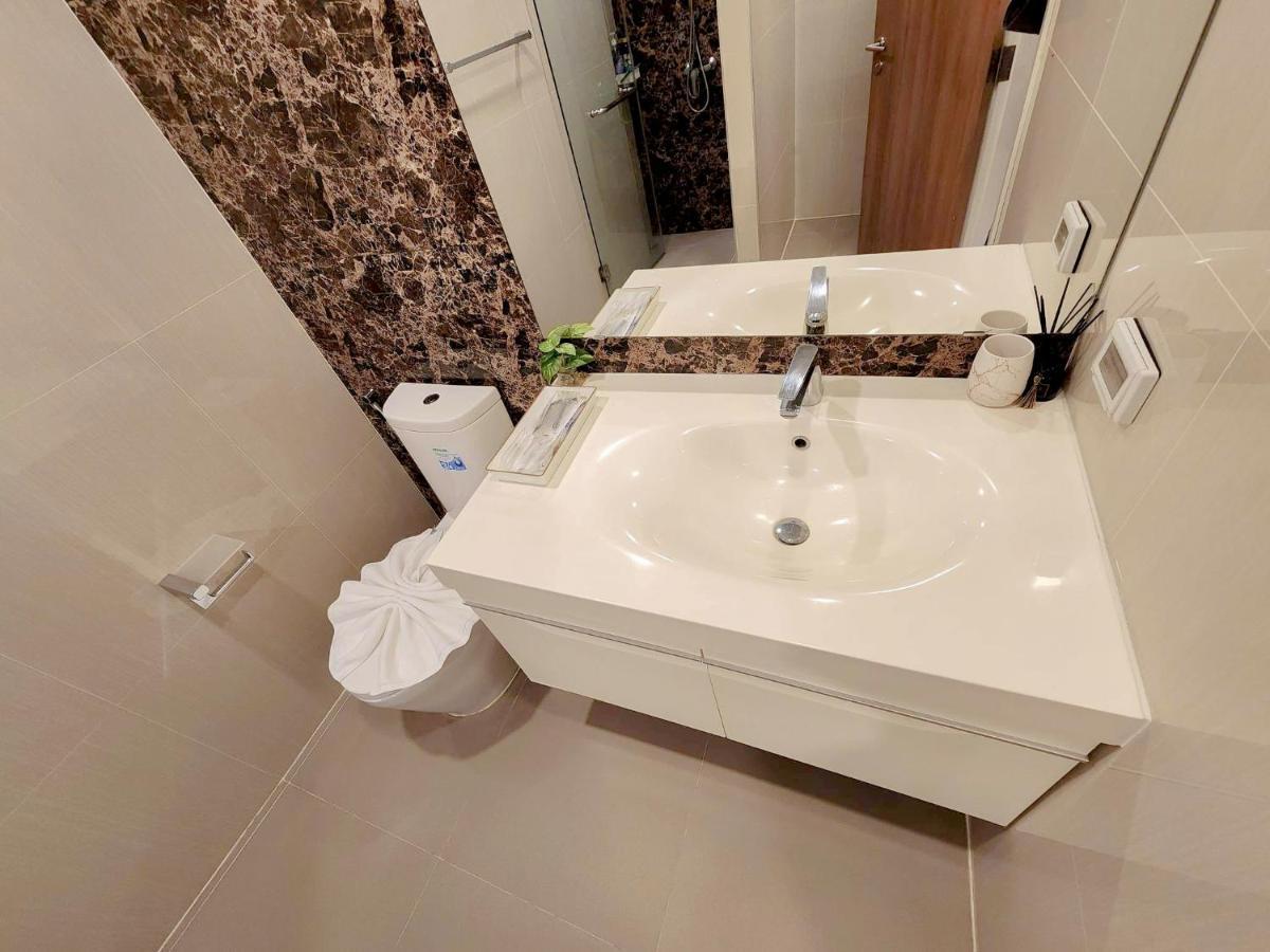The Star Hill Condo Luxury Suites Чиангмай Экстерьер фото