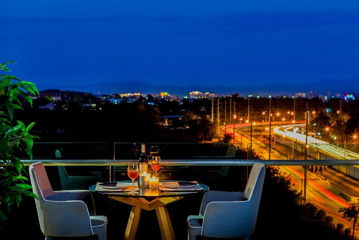 The Star Hill Condo Luxury Suites Чиангмай Экстерьер фото